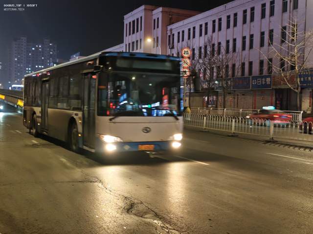 800BUS