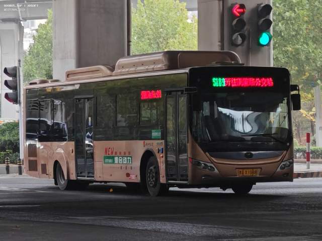 800BUS