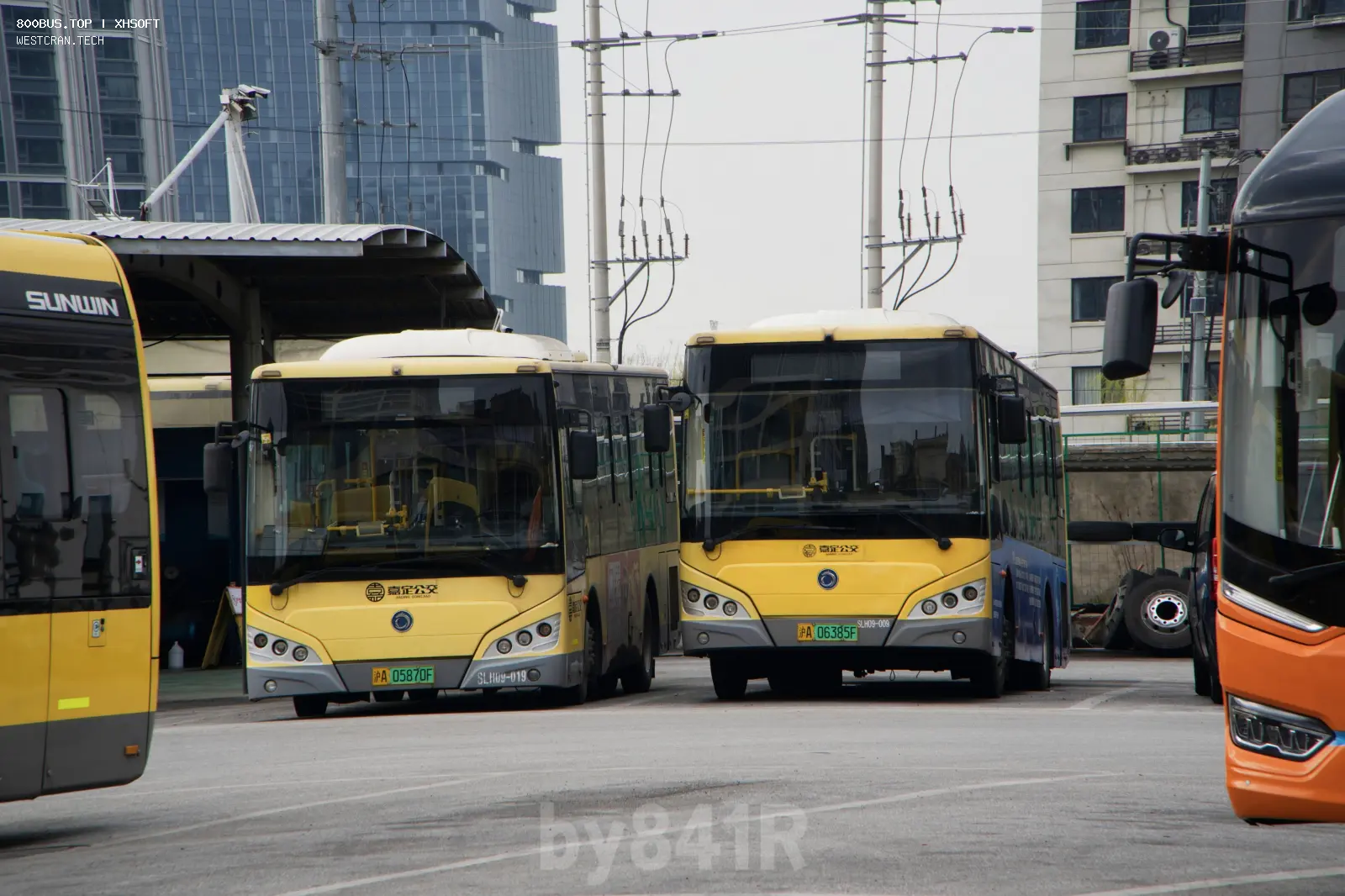 Bus Archive