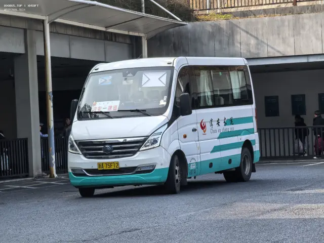 800BUS