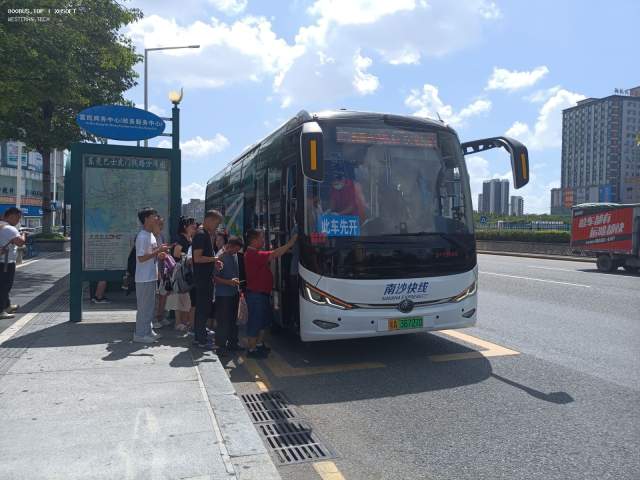 800BUS