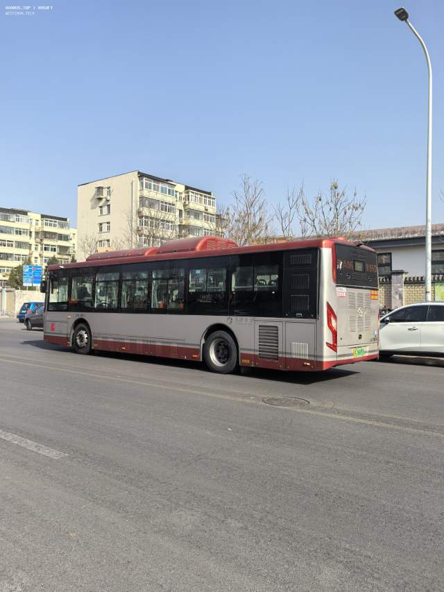 800BUS