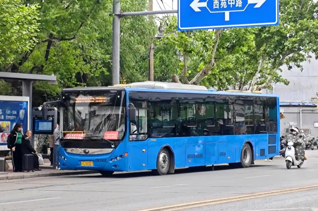 800BUS