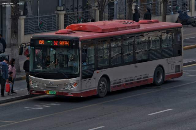800BUS