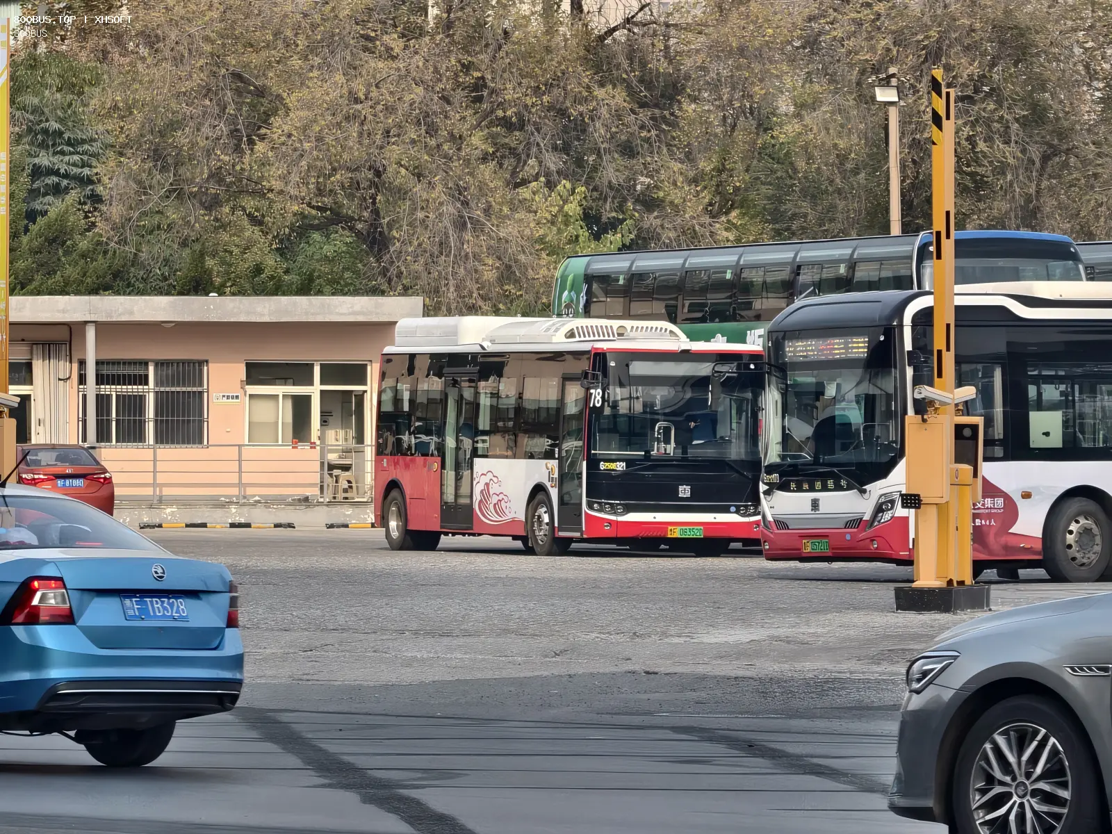 Bus Archive