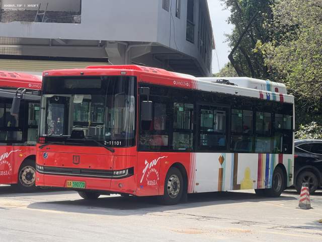 800BUS
