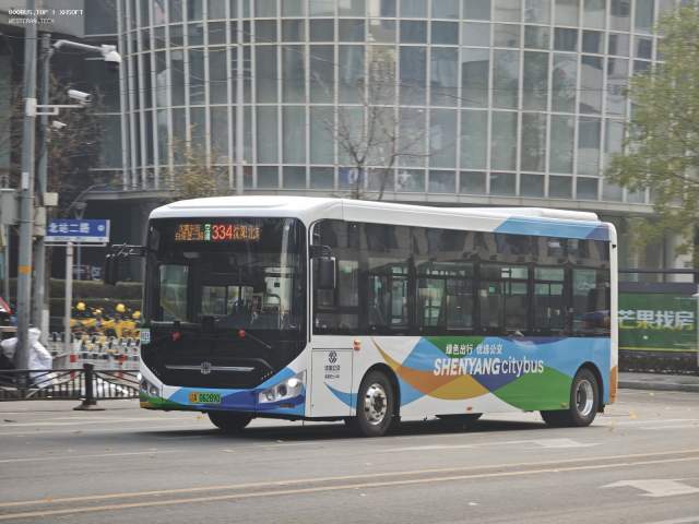 800BUS
