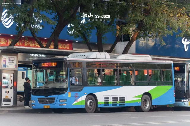 800BUS